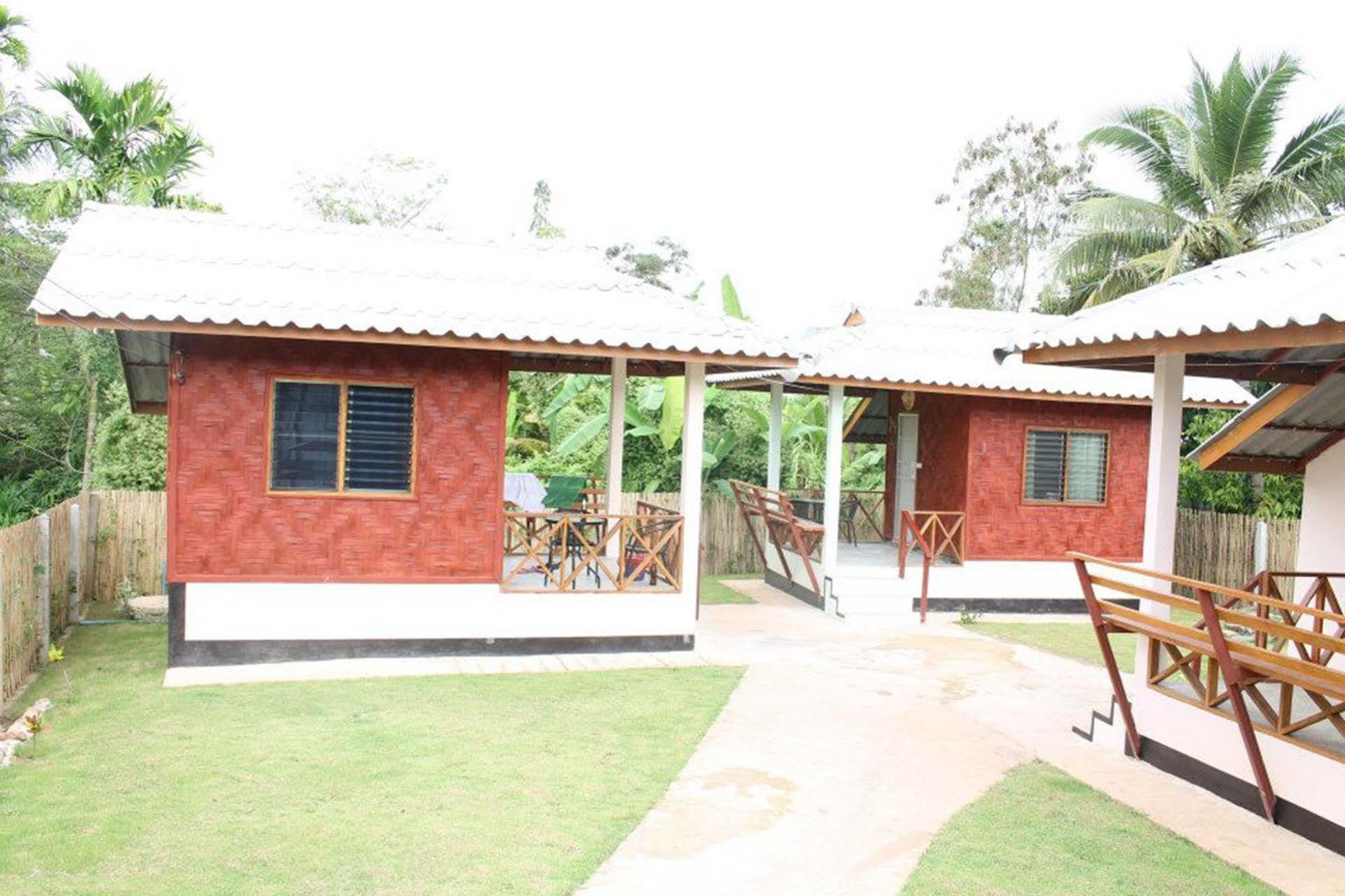 Sarm Mork Guest House Μάε Χονγκ Σον Εξωτερικό φωτογραφία